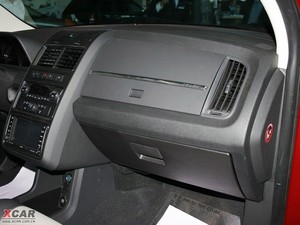 2009款2.7L  空间座椅