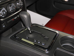 2011款基本型 换挡杆