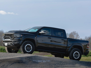 20211500 TRX Launch Edition w^