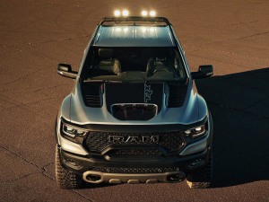 20211500 TRX Launch Edition w^