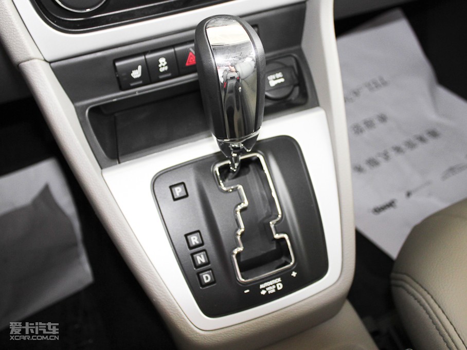 2011��Ძ 2.0L SXT���m��