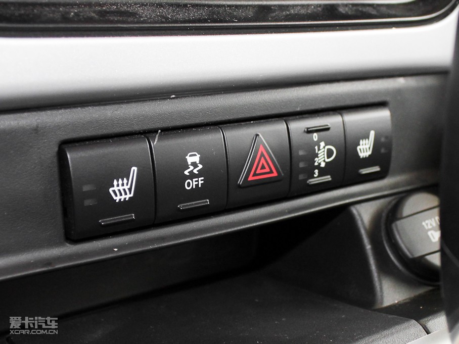 2011��Ძ 2.0L SXT���m��