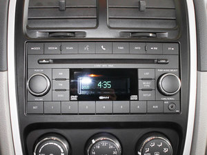 2011款2.0L SXT舒适版 音响调节