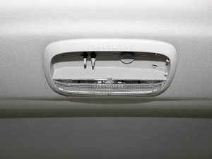 2011款2.0L SXT舒适版 空间座椅