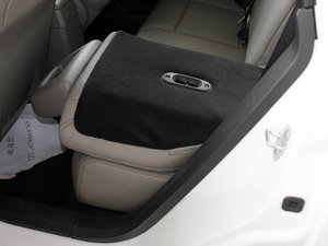 2011款2.0L SXT舒适版 空间座椅