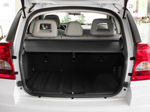 2011款2.0L SXT舒适版 空间座椅