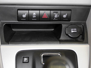 2011款2.0L SXT舒适版 空间座椅