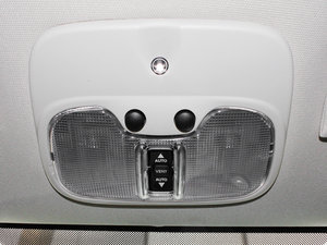 2011款2.0L SXT舒适版 空间座椅