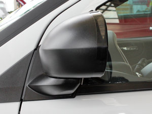2011款2.0L SXT舒适版 细节外观