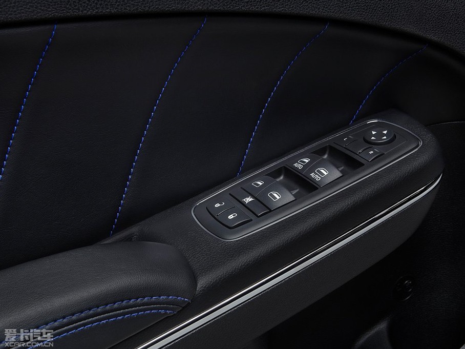 2013��Charger Daytona