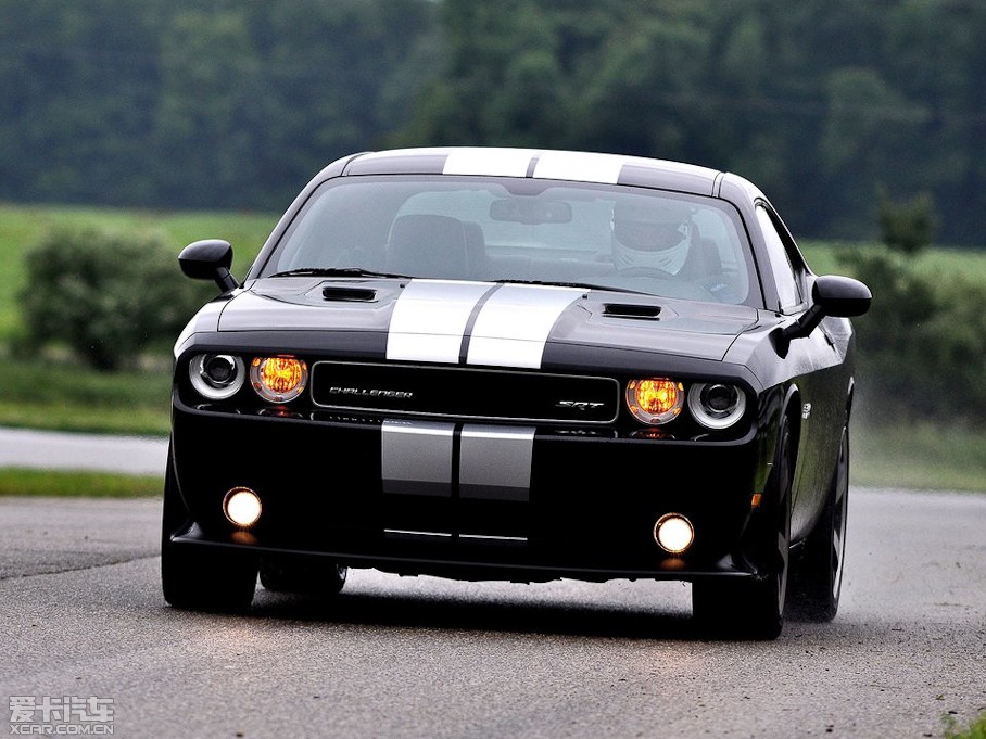 2012 SRT 6.4L SRT8 392