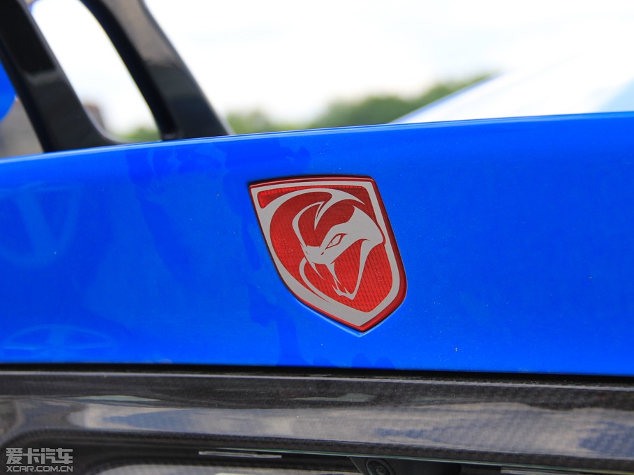 2014 SRT GTS Anodized Carbon؄e