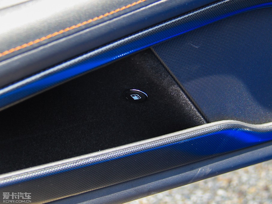 2014 SRT GTS Anodized Carbon؄e