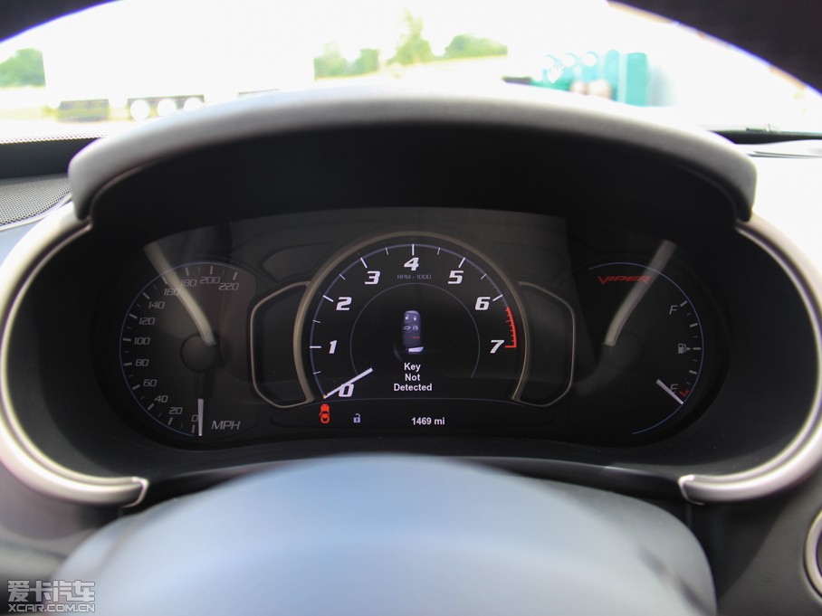 2014 SRT GTS Anodized Carbon؄e