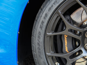 2014GTS Anodized Carbon؄e ^