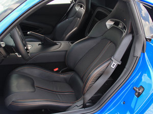 2014款GTS Anodized Carbon特别版 空间座椅