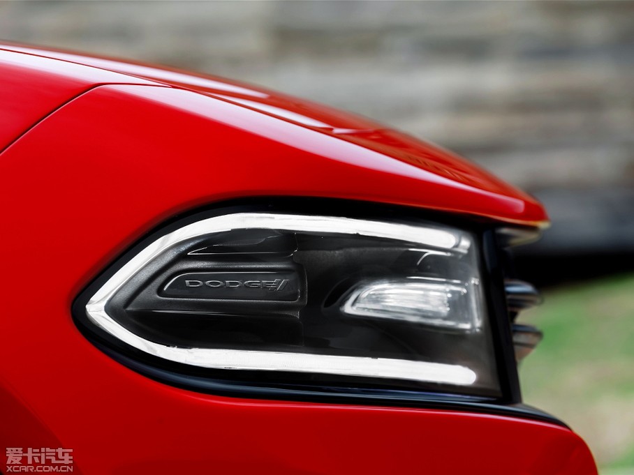 2015��Charger ������