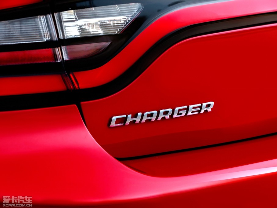 2015��Charger ������