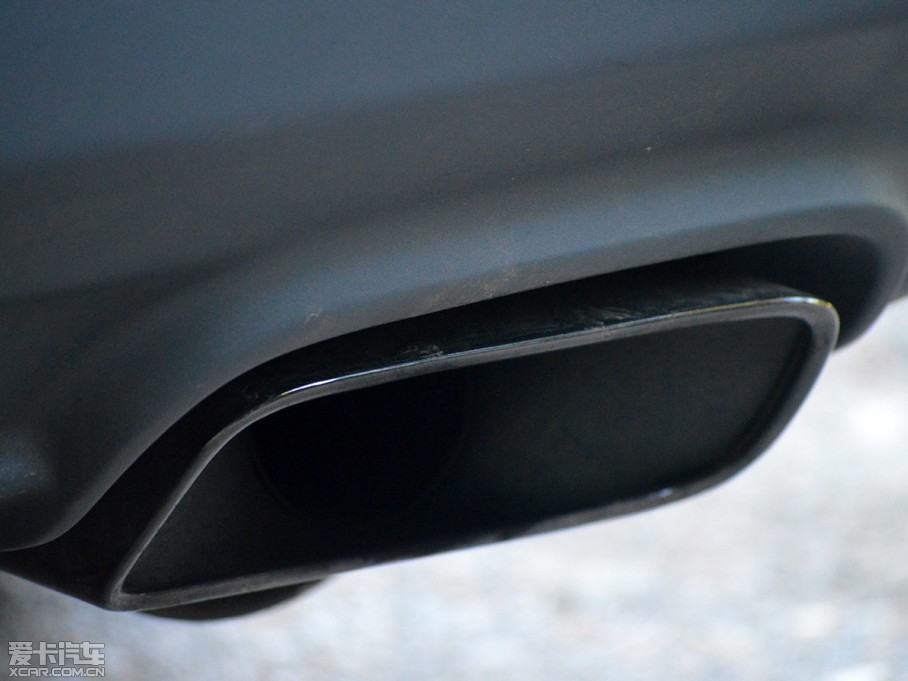 2015(zhn) SRT Hellcat