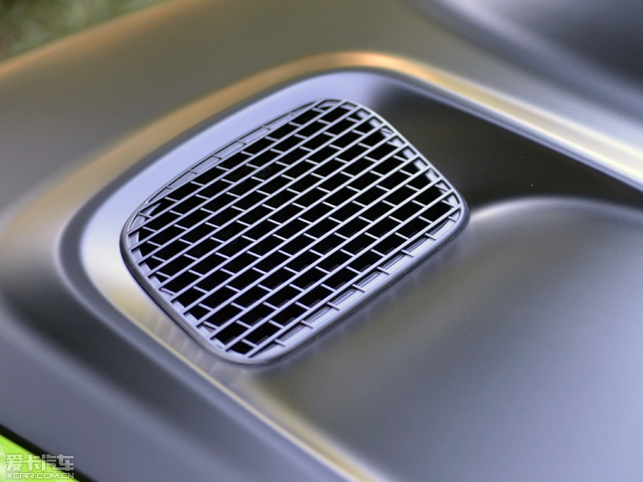 2015(zhn) SRT Hellcat