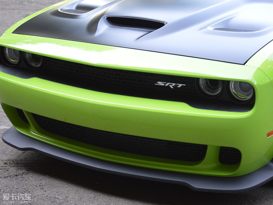 2015(zhn) SRT Hellcat