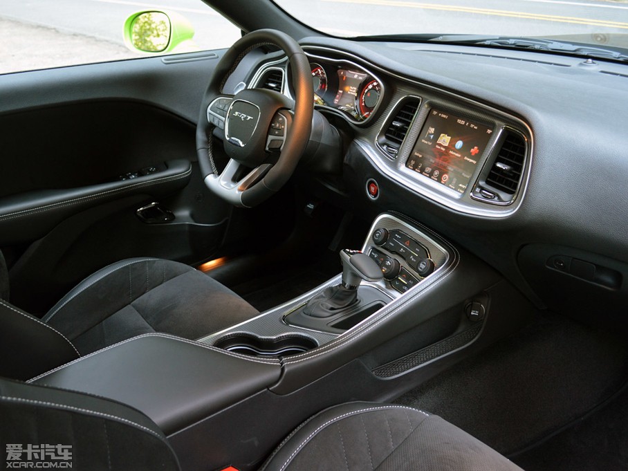 2015(zhn) SRT Hellcat