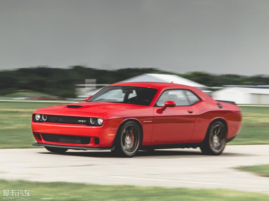 2015(zhn) SRT Hellcat