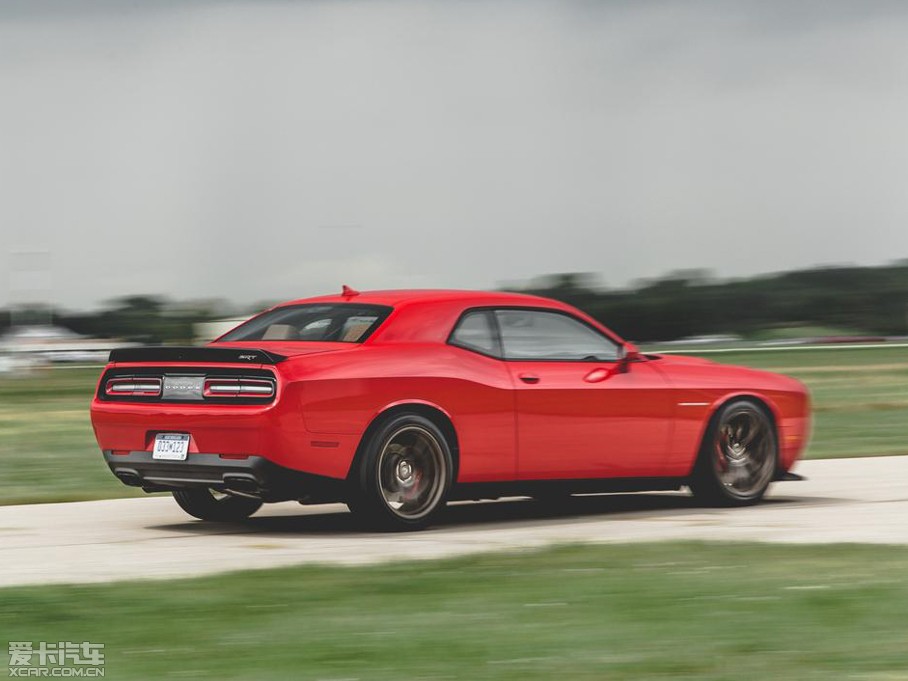2015(zhn) SRT Hellcat