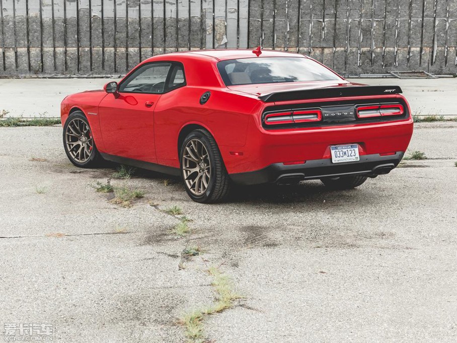 2015(zhn) SRT Hellcat