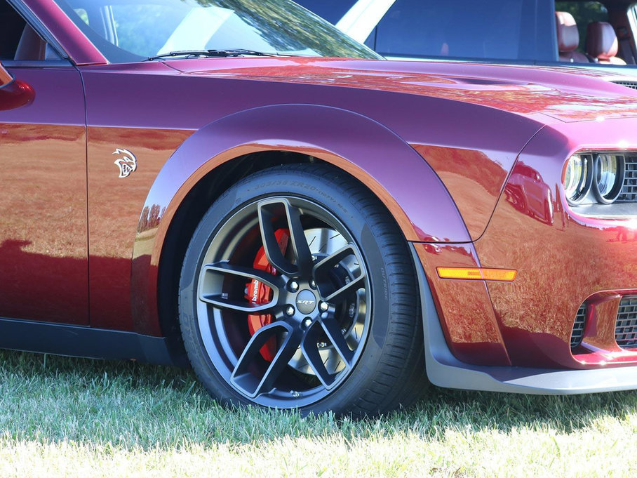 2017(zhn) SRT Hellcat Widebody