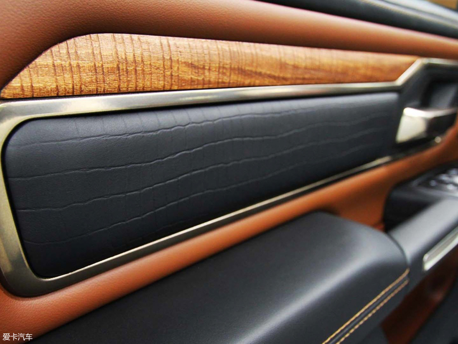 2018Ram Laramie Longhorn