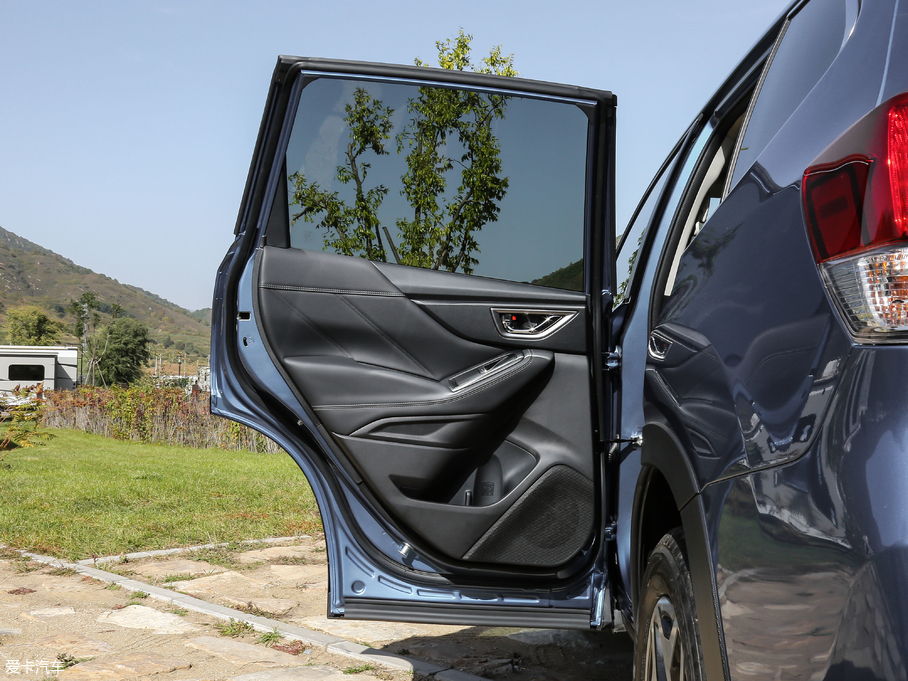 2019ɭ 2.0i AEyeSight