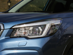 20192.0i AEyeSight ^