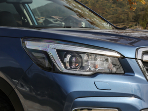 20192.0i AEyeSight ^