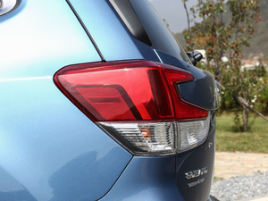 20192.0i AEyeSight ^