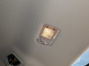 2019款2.0i 智擎旗舰版EyeSight 空间座椅