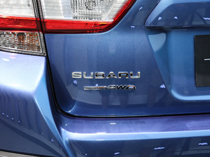 20192.0i Ş EyeSight V ^