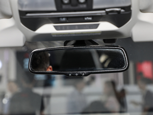 20192.0i Ş EyeSight V g