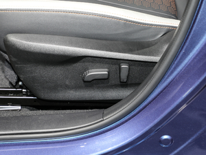 20192.0i Ş EyeSight V {{