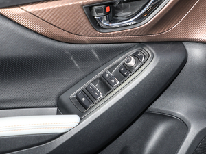 20192.0i Ş EyeSight V {܇ƅ^	