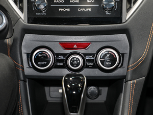 20192.0i Ş EyeSight V {{