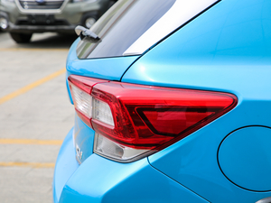 20192.0i Ş EyeSight V ^