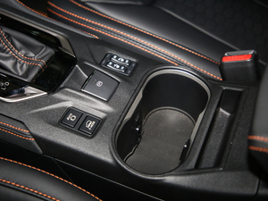 20192.0i ȫA EyeSight VI п؅^