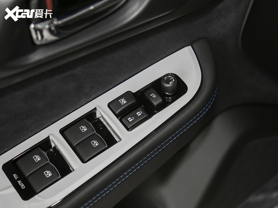 2020{ 2.5i sҫ EyeSight