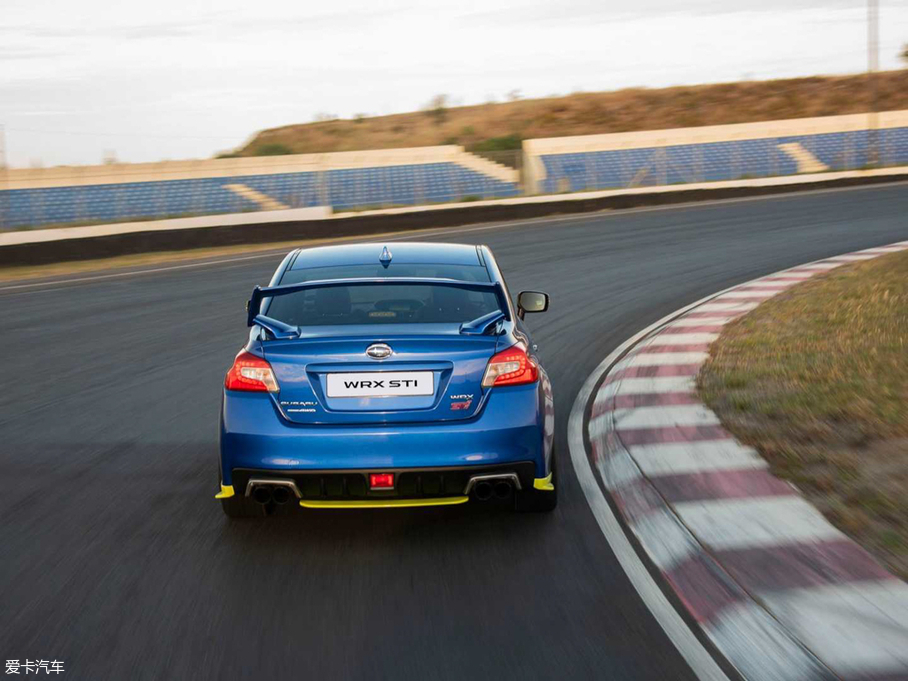 2019��˹����WRX STi Diamond Edition �Ϸǰ�