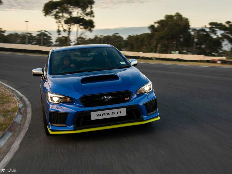 2019��˹����WRX STi Diamond Edition �Ϸǰ�