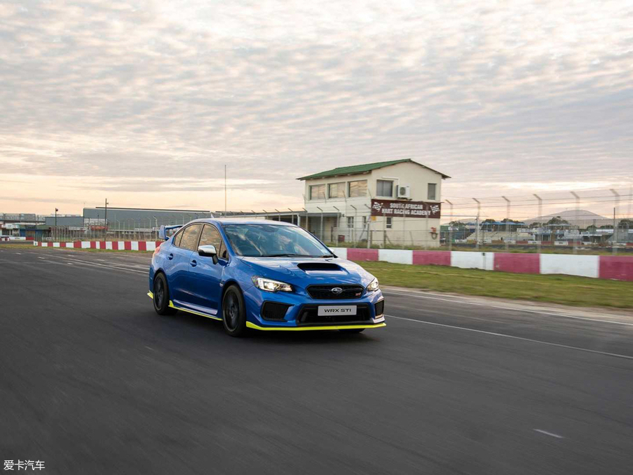 2019��˹����WRX STi Diamond Edition �Ϸǰ�