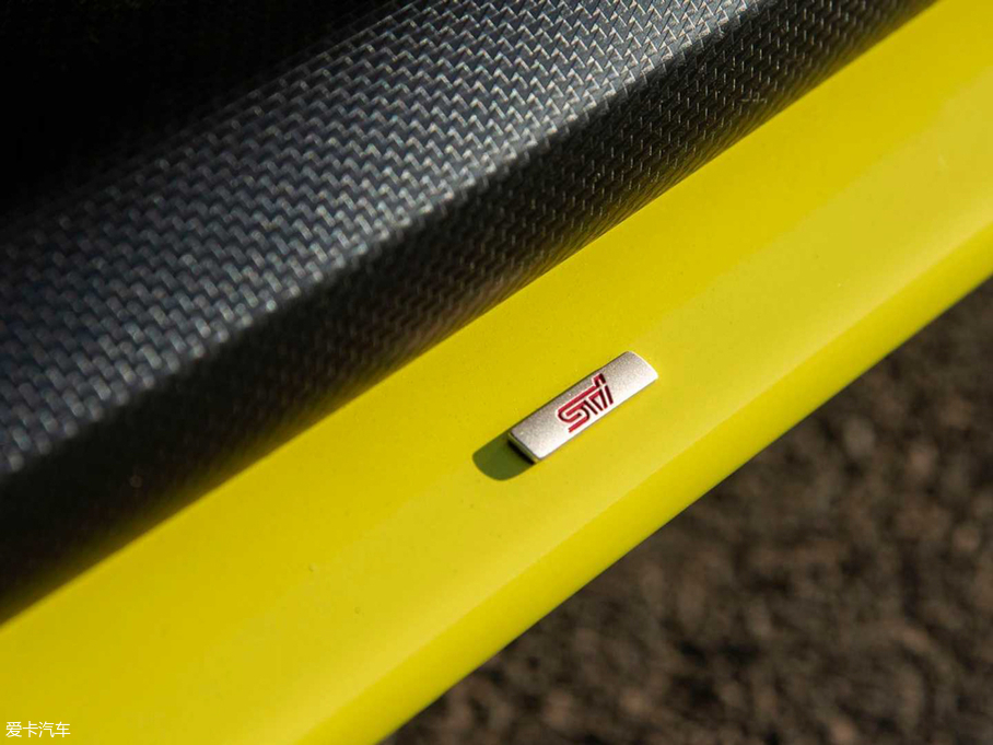 2019��˹����WRX STi Diamond Edition �Ϸǰ�