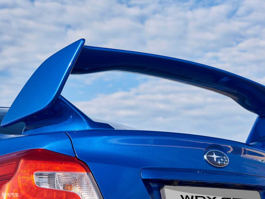 2019��˹����WRX STi Diamond Edition �Ϸǰ�