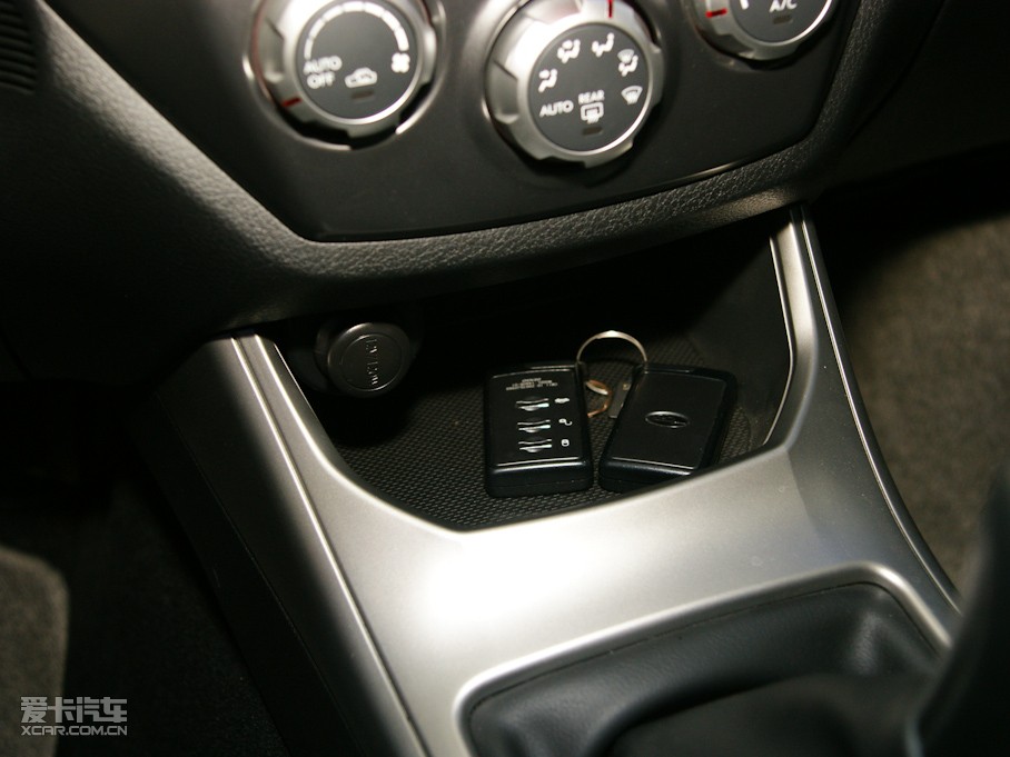 2009���������� 2.0L �քӰ�